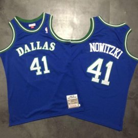 Dirk Nowitzki- Dallas Mavericks Throwback Jersey