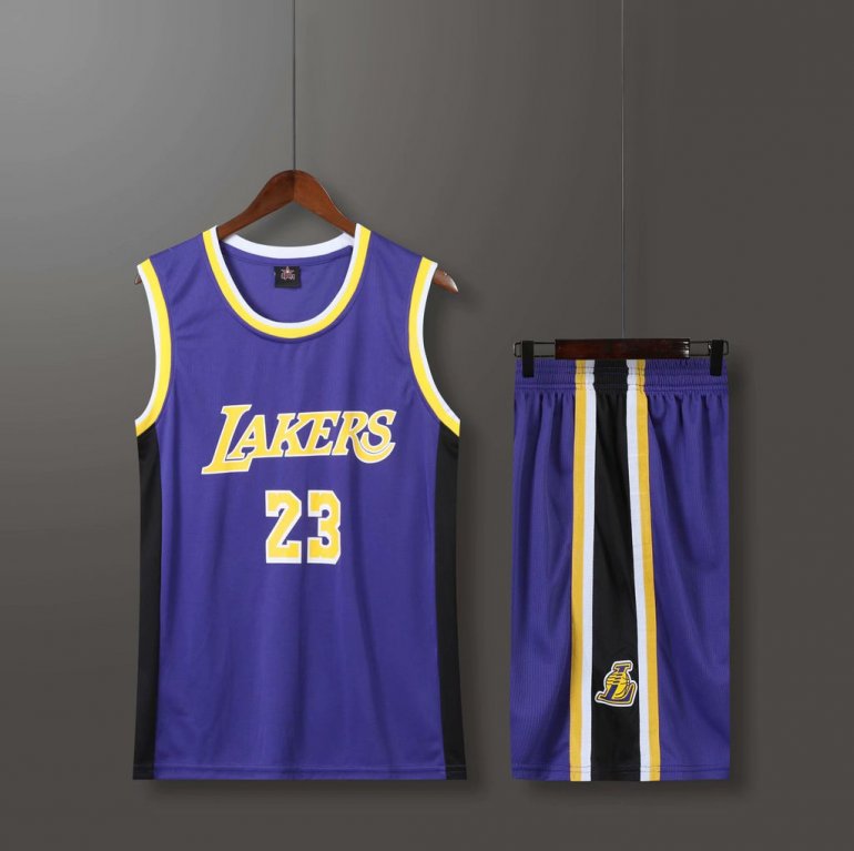 Kids / Youth Los Angeles Lakers – LeBron James – Bundle Kids / Youth Los Angeles Lakers – LeBron James – Bundle